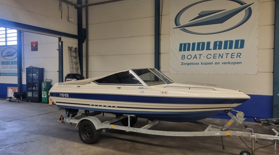 Campion Allante 485 CD met Mercury 40pk en trailer